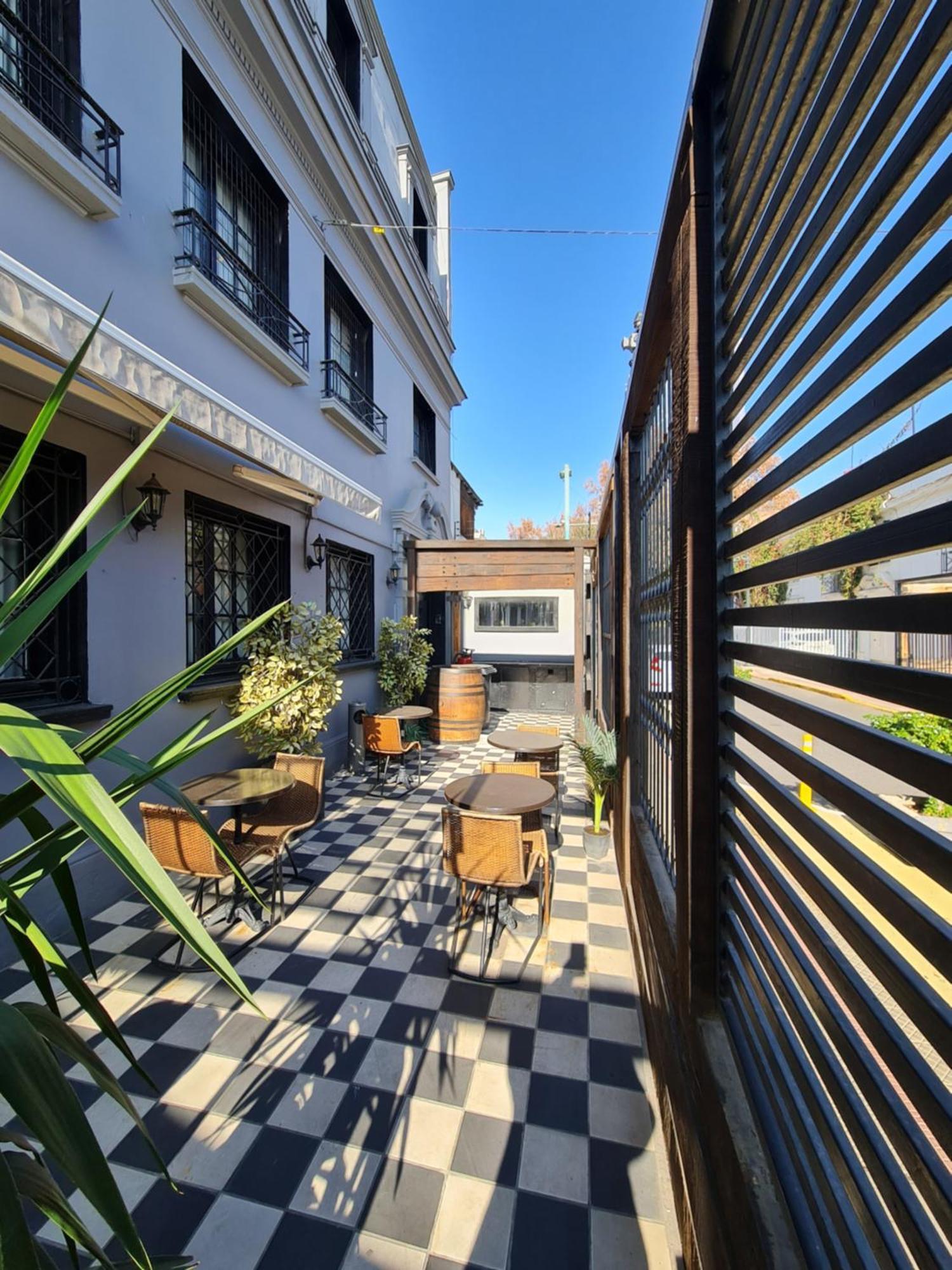 Hotel Santiago Patio Bellavista Exterior photo